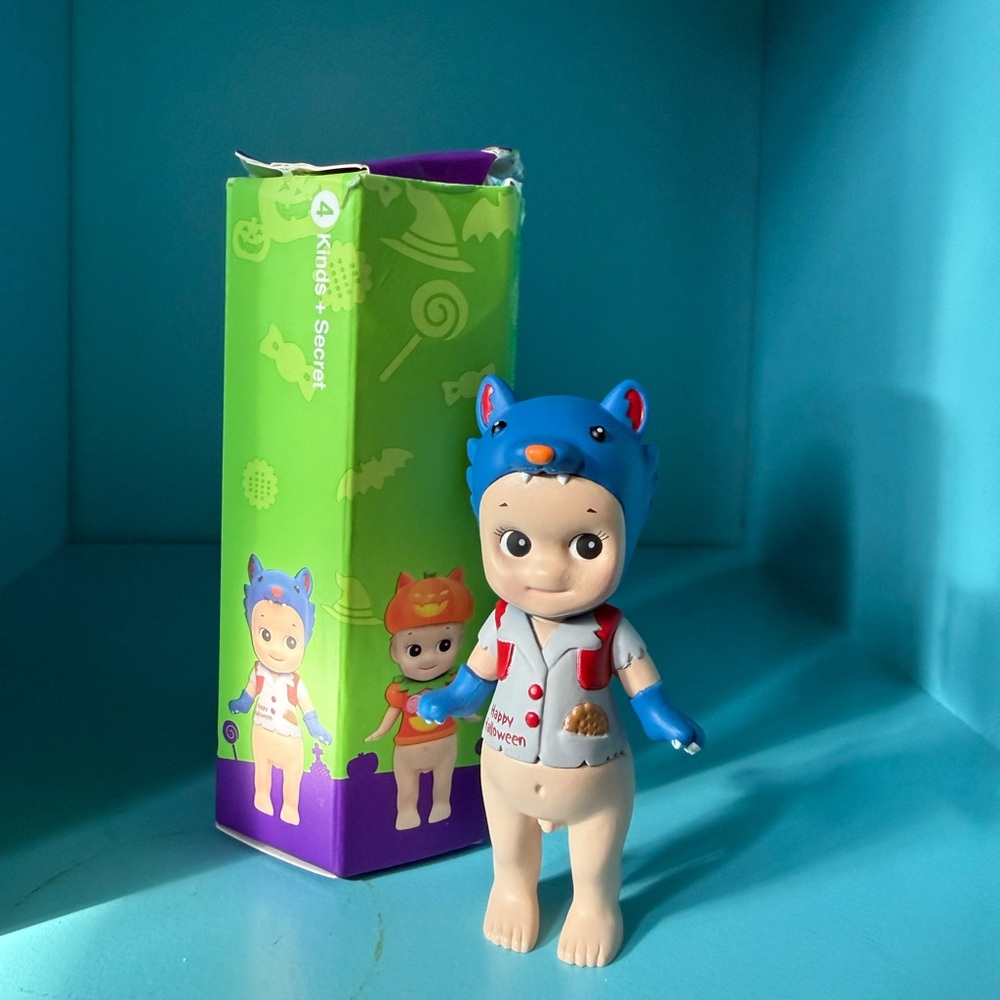 Sonny Angel 2015 Halloween Series – Werewolf w/ Box 🎃